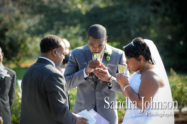 Best 310 Lakeside wedding photographer - Sandra Johnson (SJFoto.com)